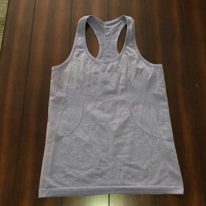 Lululemon Swiftly tank!
